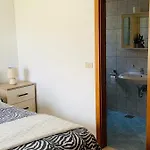 And Hoselito U Centru Makarske Makarska