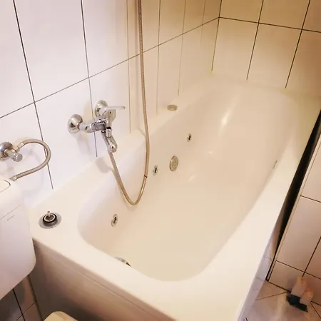 Pensjonat And Hoselito U Centru Makarske Makarska