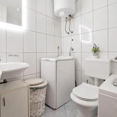 Hoselito U Centru Makarske Гостьовий будинок 3*