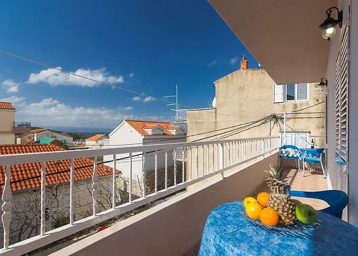 And Hoselito U Centru Makarske Πανσιόν 3*